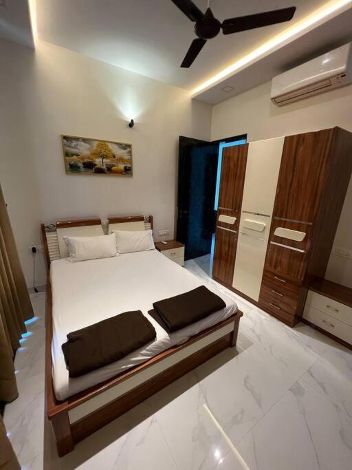 Stayhaven Starmount 4Bhk & Pool Bombay Esterno foto